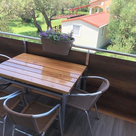 Apartmani Gavran Sukošan Buitenkant foto