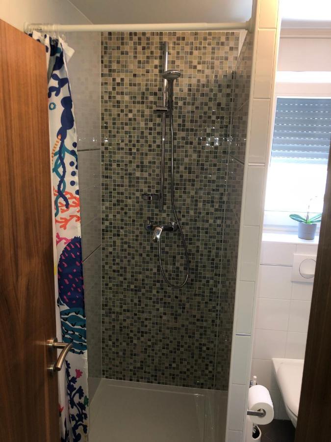 Apartmani Gavran Sukošan Buitenkant foto