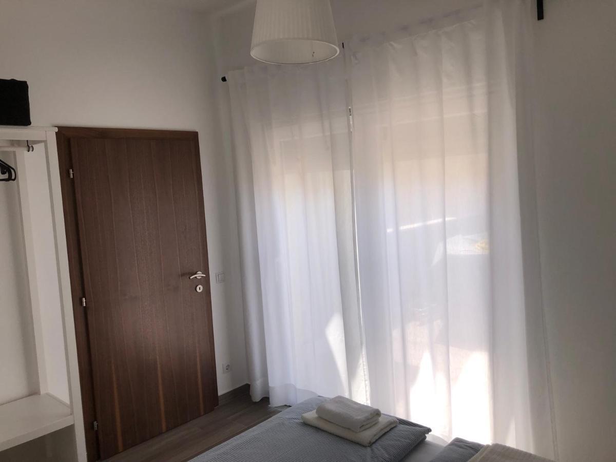 Apartmani Gavran Sukošan Buitenkant foto